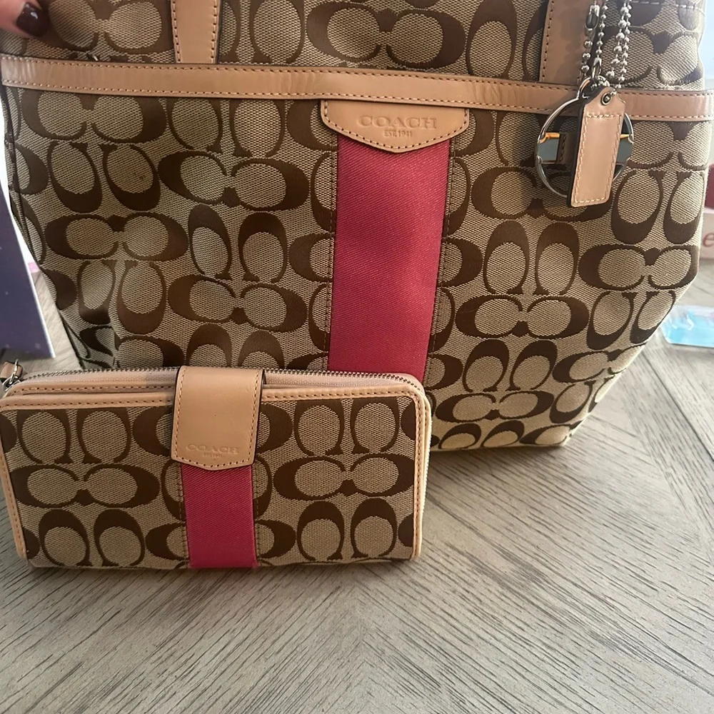 Coach Tan and Pink Signature Bag and Wallet Set - Picture 1 of 5